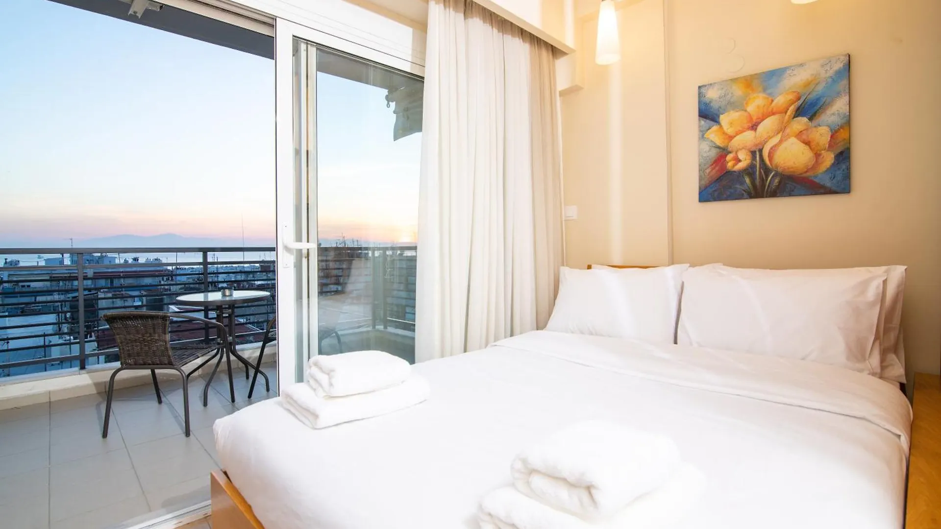F & B Collection - Kassandrou Thessaloniki 0*,